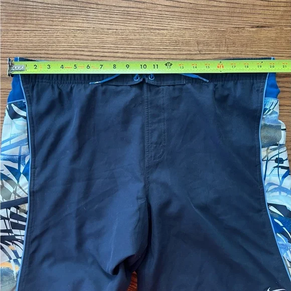 Nike Tropical Print Blue 8” Inseam Swim Trunks - Picture 6 of 8